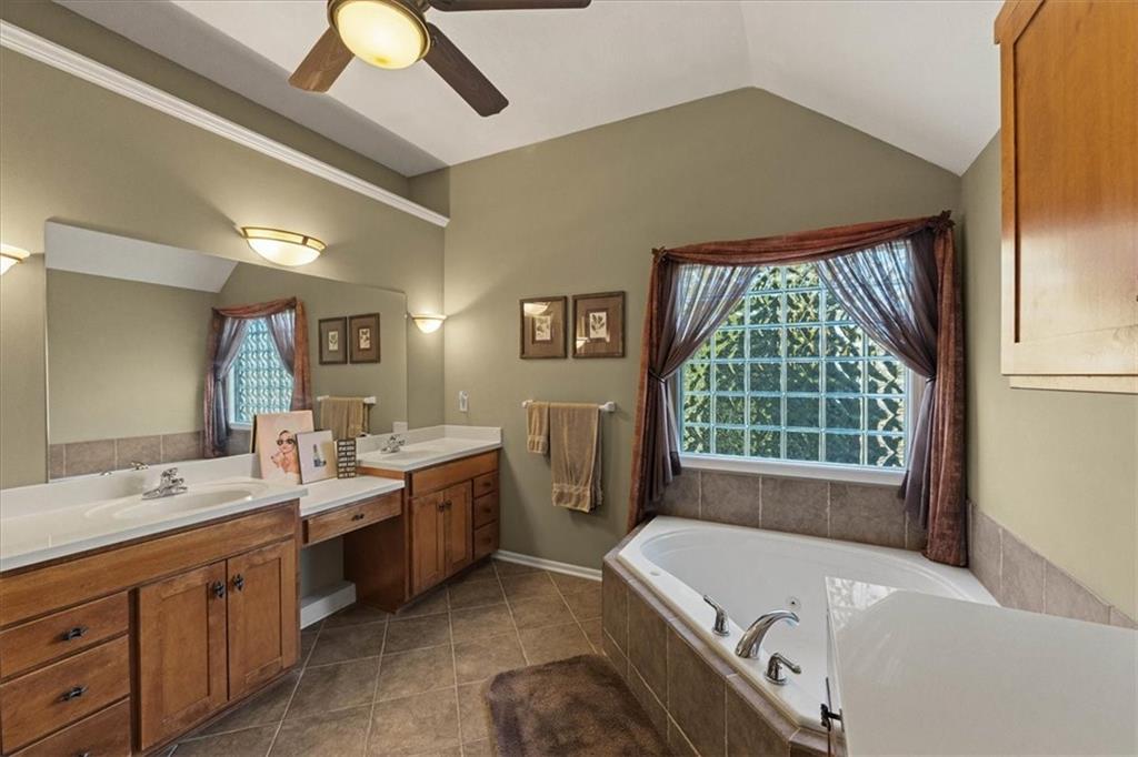 12806 W 123RD Terrace