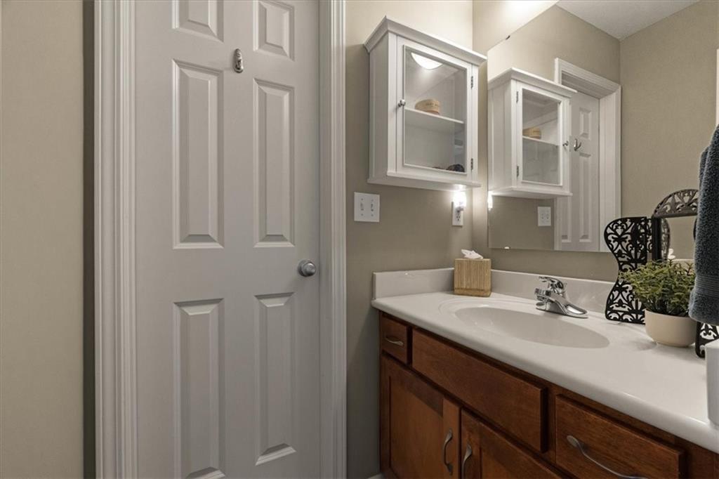 12806 W 123RD Terrace