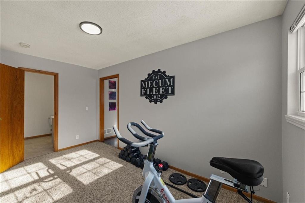 1019 E New London Drive