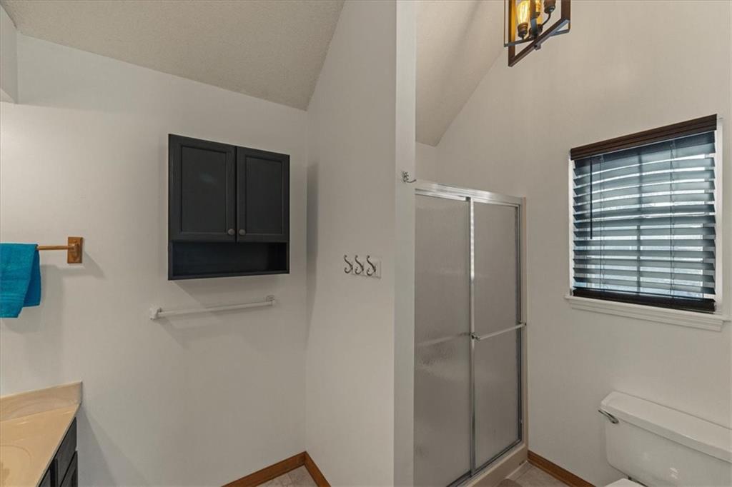 1019 E New London Drive