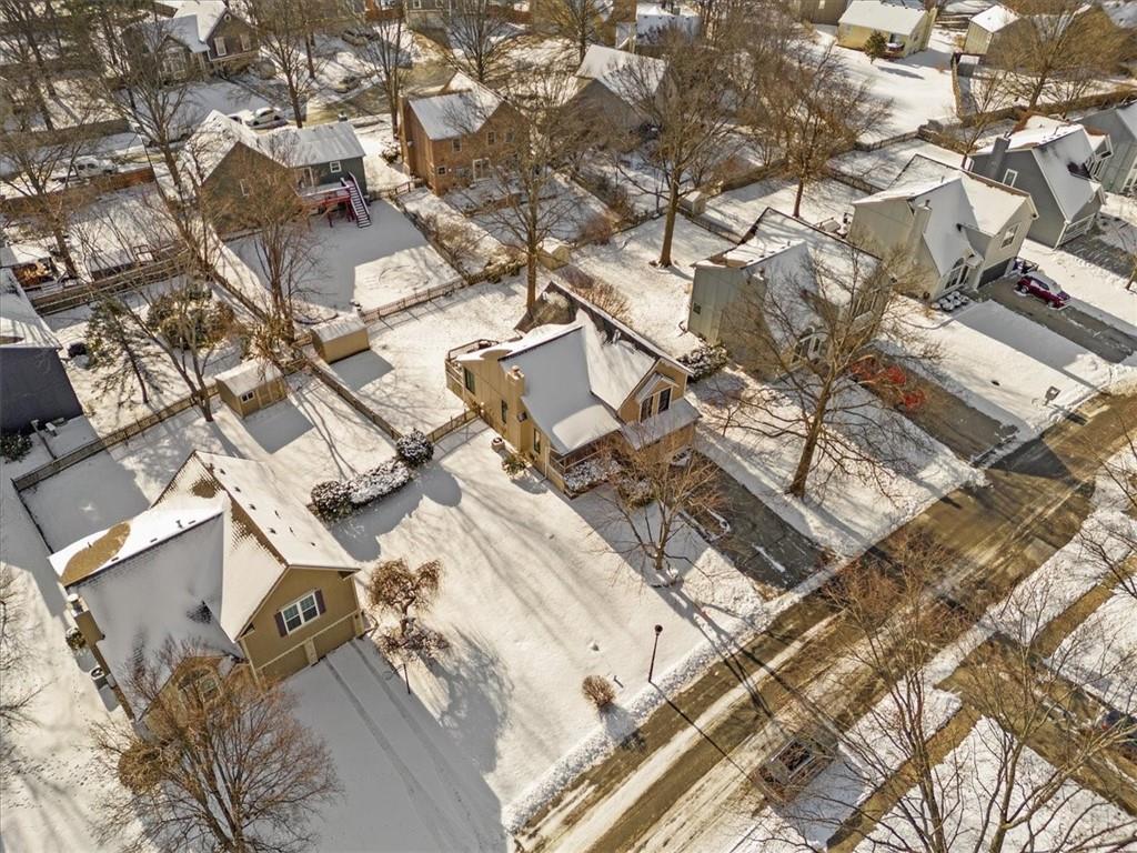 1019 E New London Drive