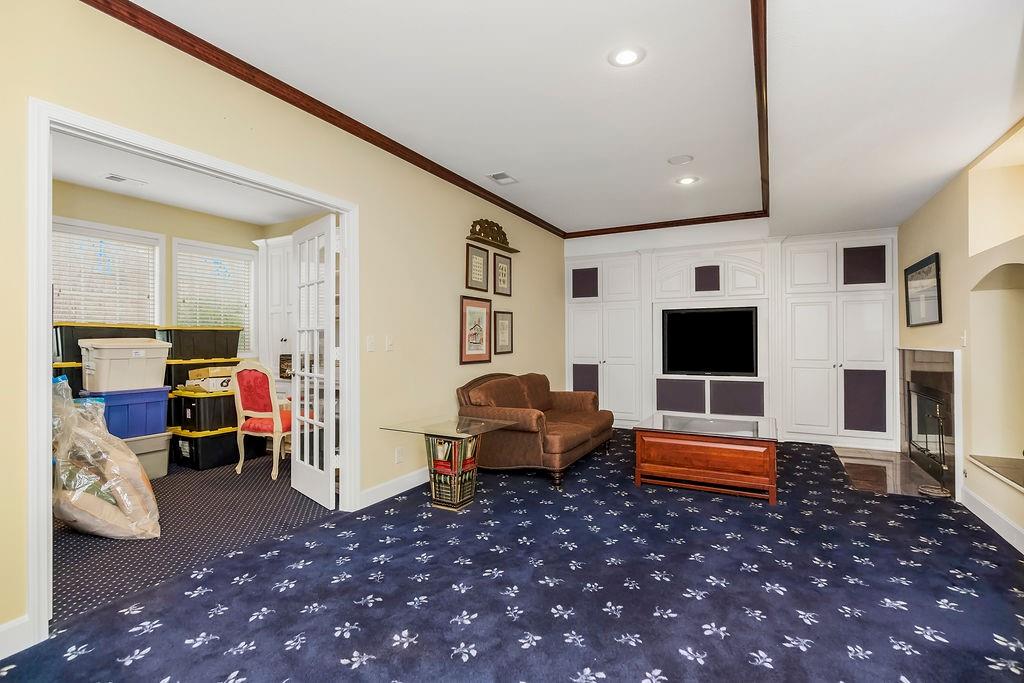 26266 W 110th Terrace