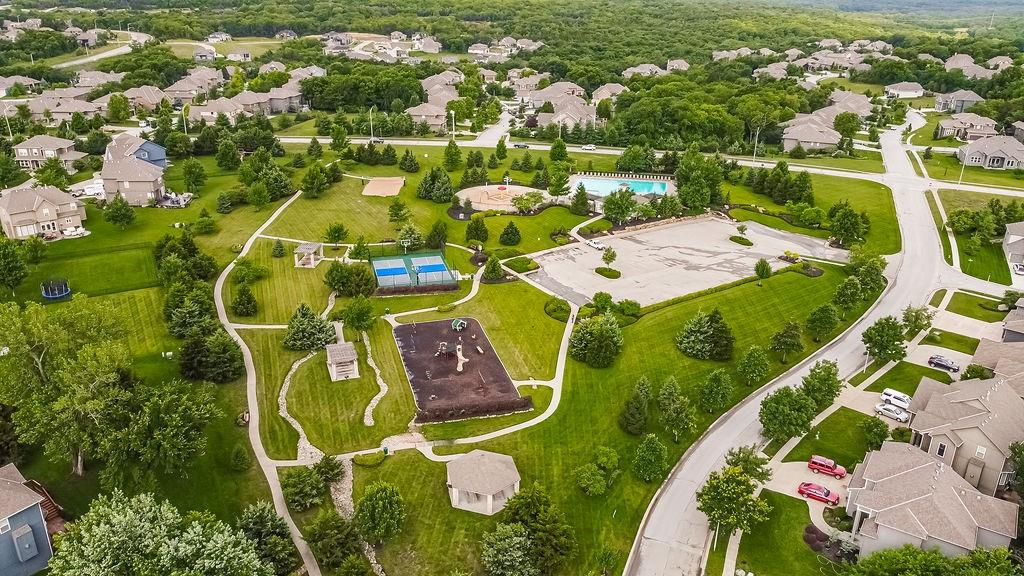 26266 W 110th Terrace