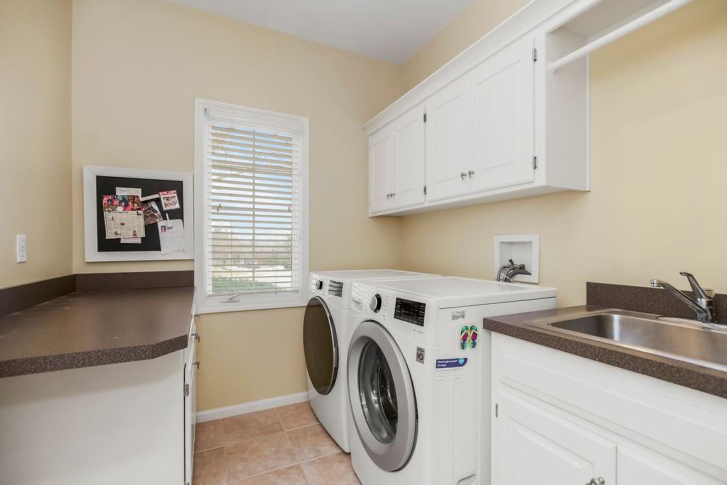 26266 W 110th Terrace