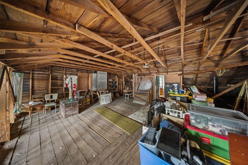 3224 Barber Avenue