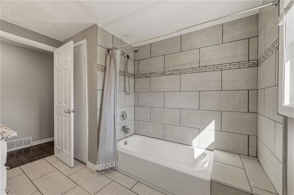 13621 W 90th Place
