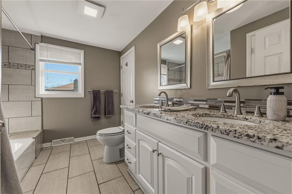 13621 W 90th Place