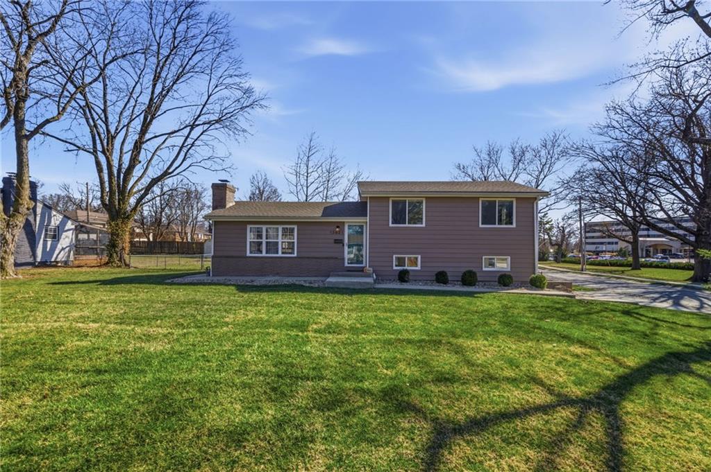 13621 W 90th Place