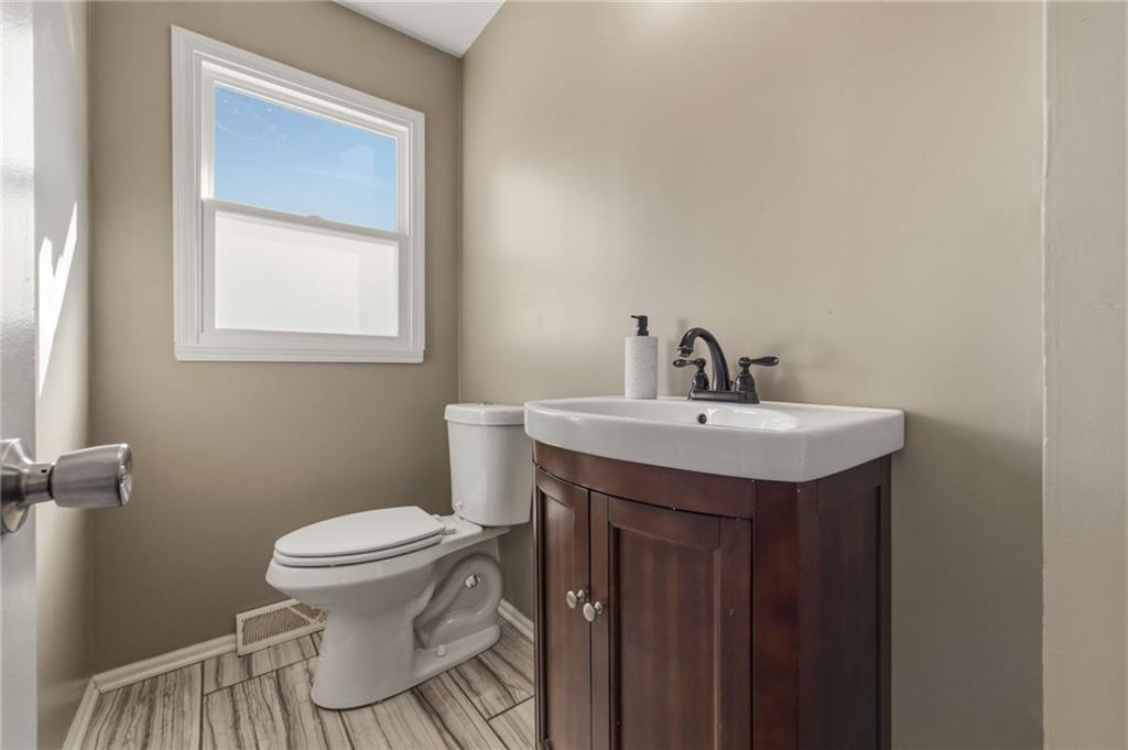 13621 W 90th Place