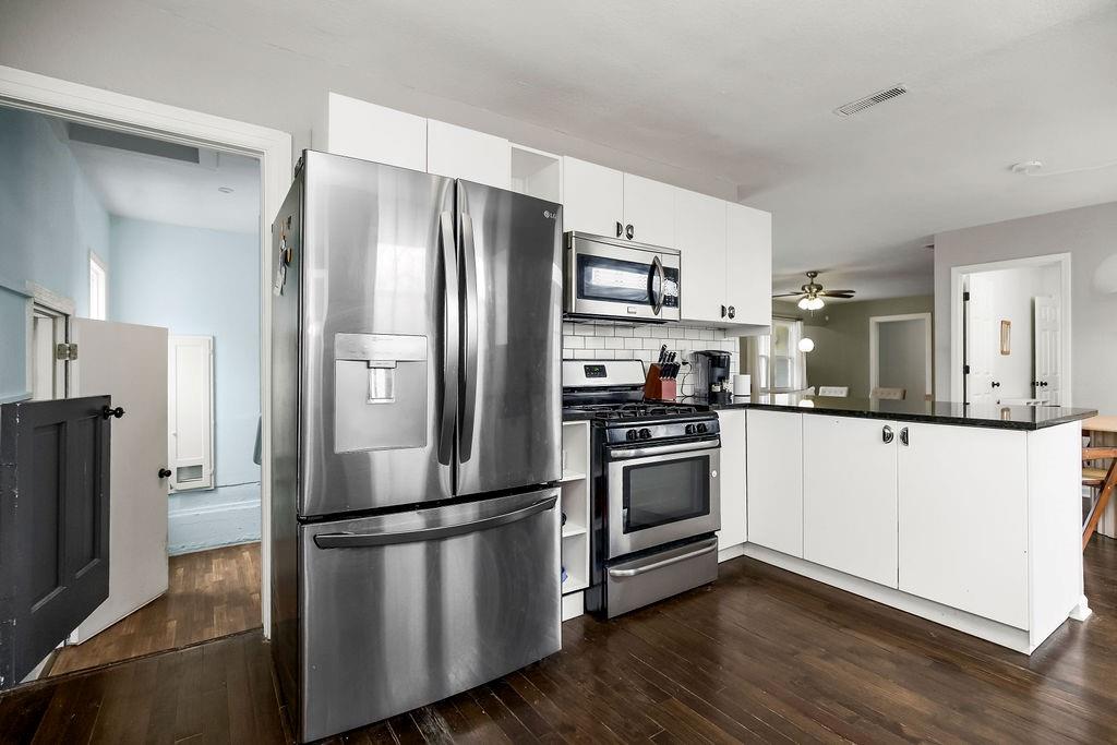 600 W 101st Terrace
