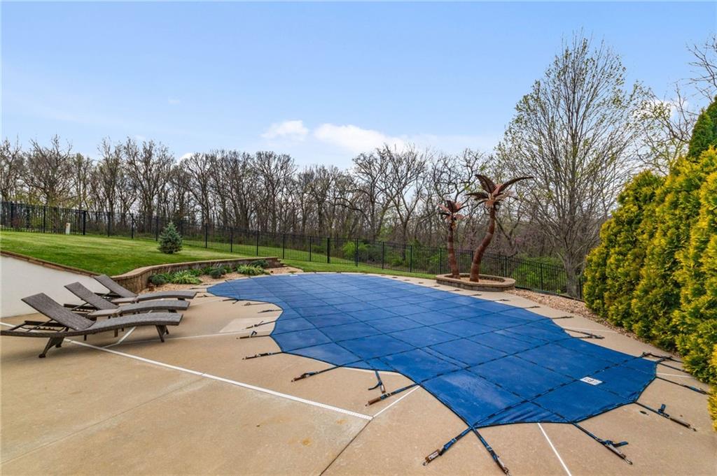 4900 SW Marguerite Street