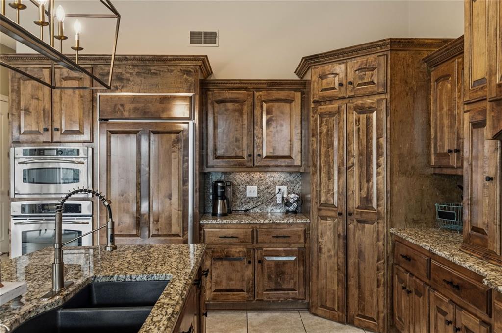 4900 SW Marguerite Street