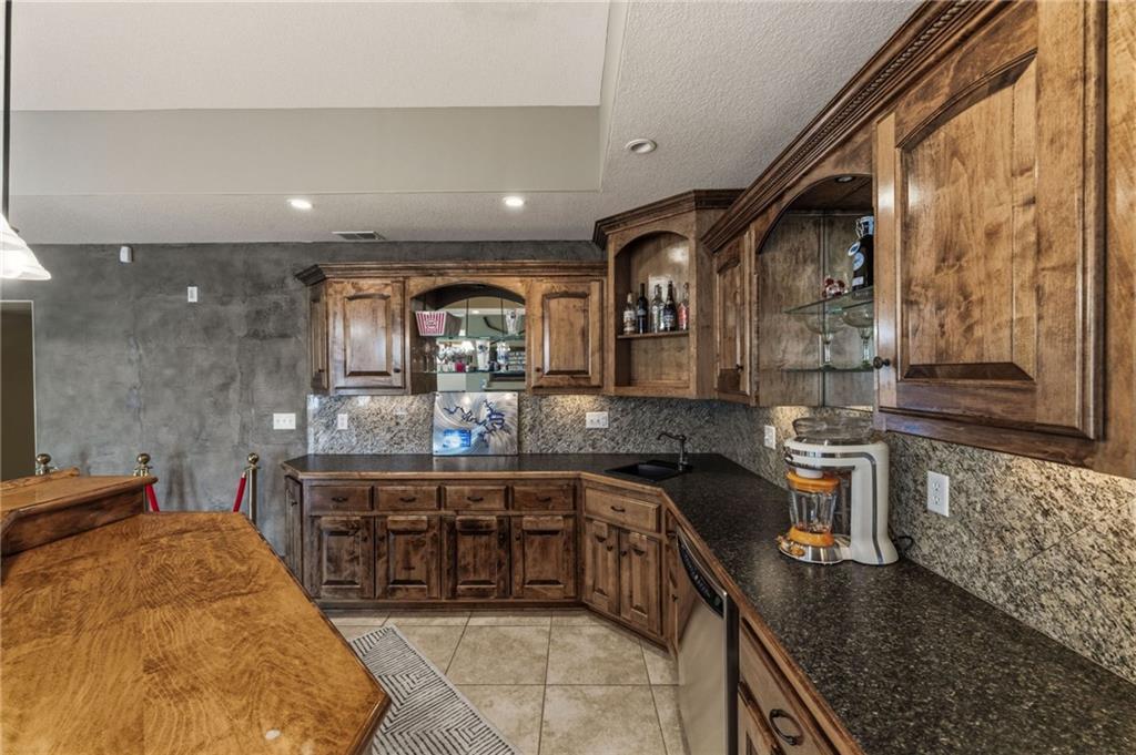 4900 SW Marguerite Street