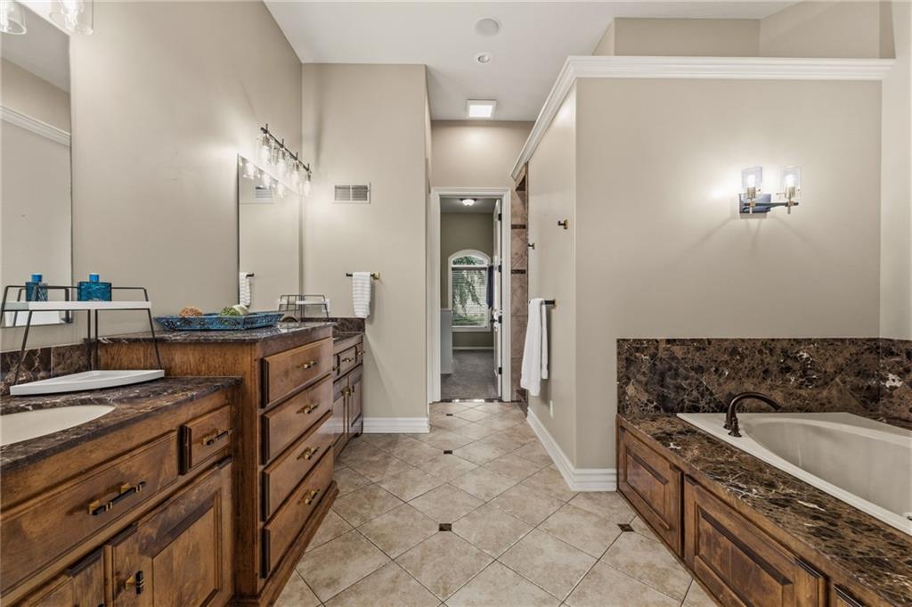 4900 SW Marguerite Street