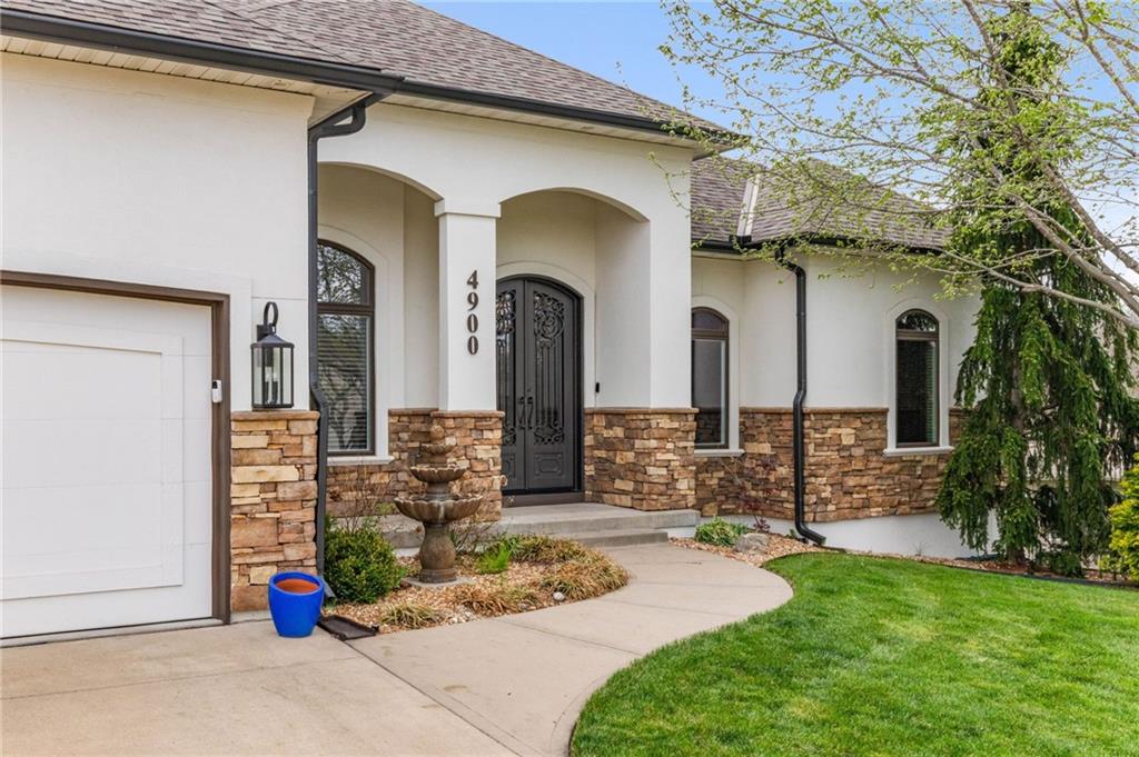 4900 SW Marguerite Street