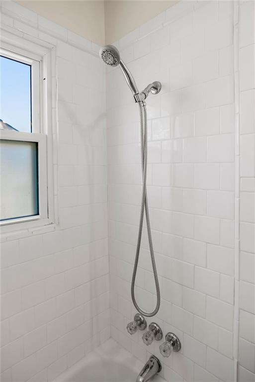 707 W 86TH Street