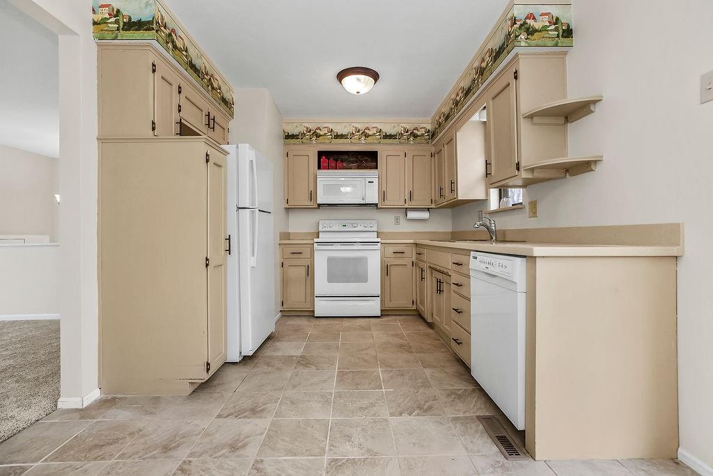 10530 W 59th Terrace