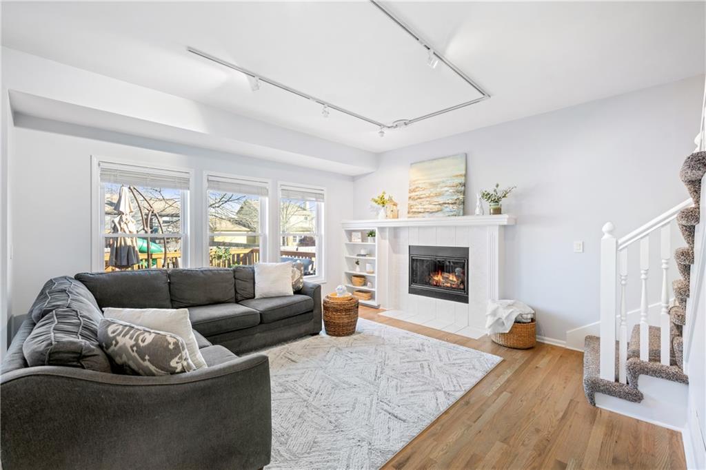 16522 W 154th Street