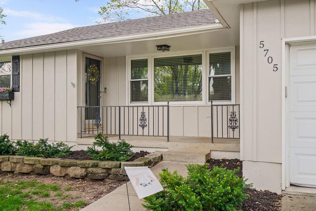 5705 W 78th Street