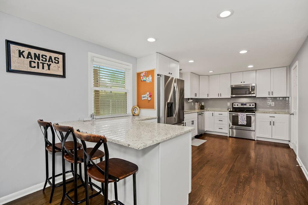 5705 W 78th Street