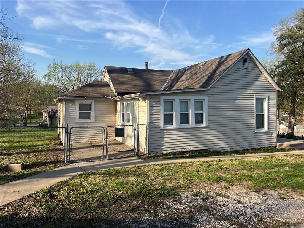 2704 N 81st Street