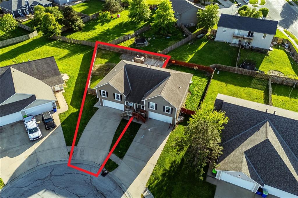316 Creekside Court