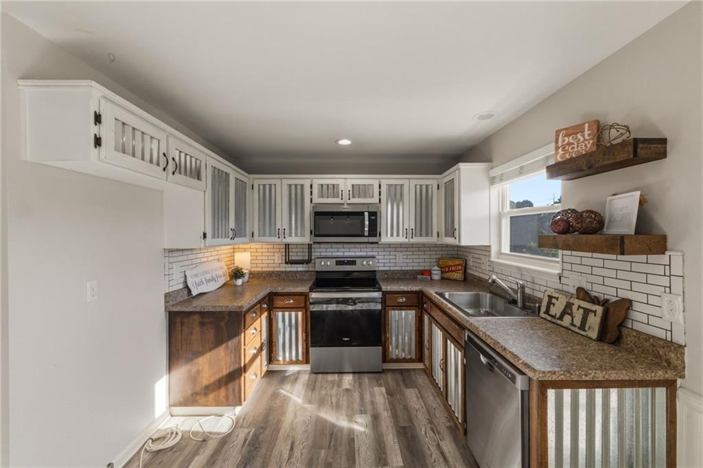 316 Creekside Court
