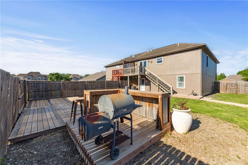 316 Creekside Court