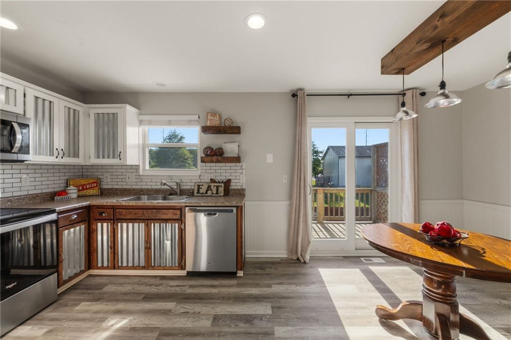316 Creekside Court