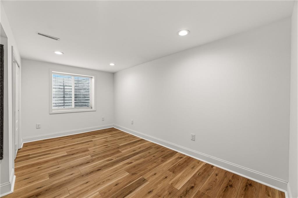 406 W 86th Terrace