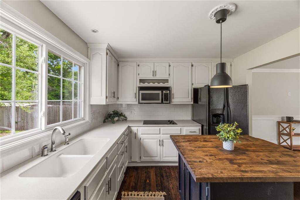 406 W 86th Terrace