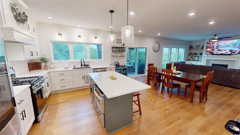 5612 NW 96th Street