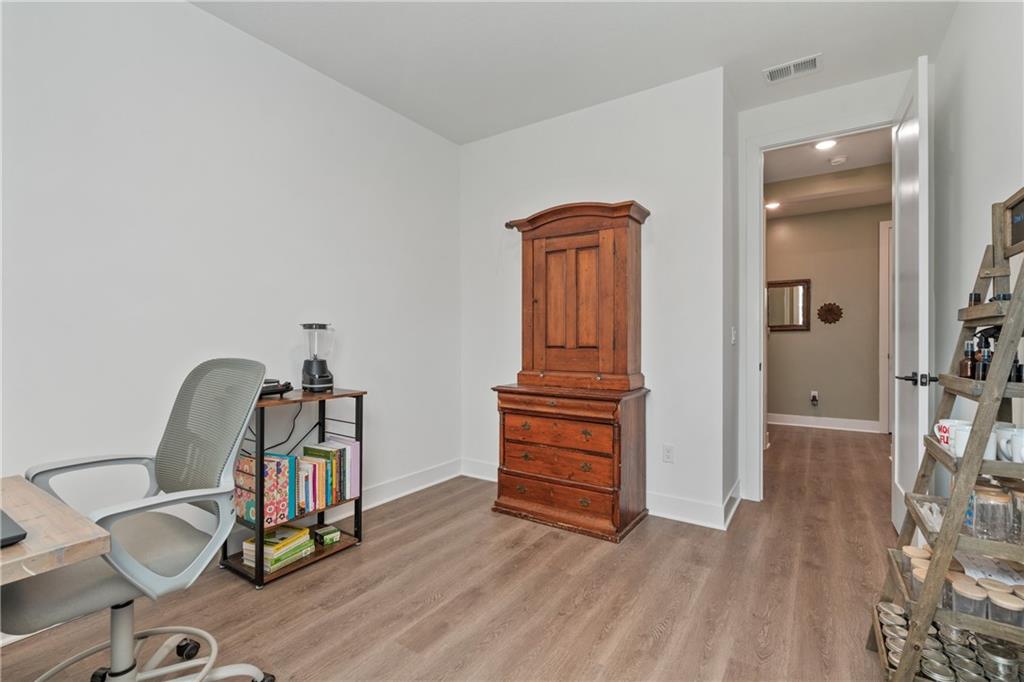 1592 Grayhawk Drive