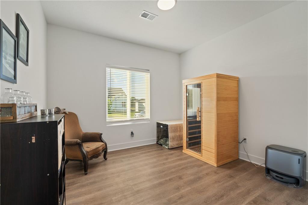 1592 Grayhawk Drive