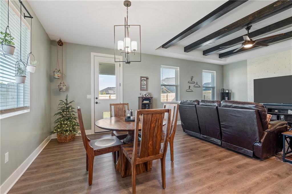 1592 Grayhawk Drive