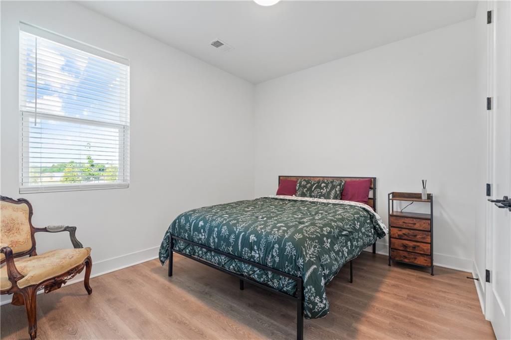 1592 Grayhawk Drive
