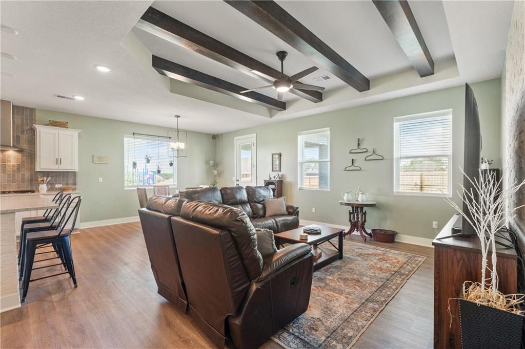 1592 Grayhawk Drive