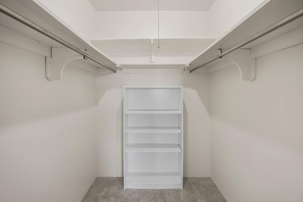 333 W Meyer Boulevard Unit: 615