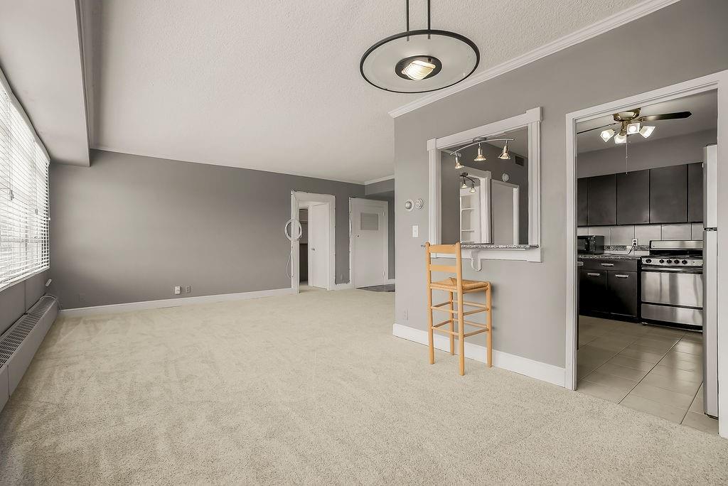 333 W Meyer Boulevard Unit: 615