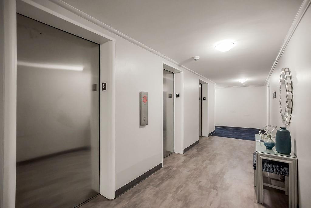 333 W Meyer Boulevard Unit: 615