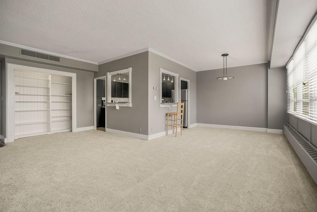 333 W Meyer Boulevard Unit: 615
