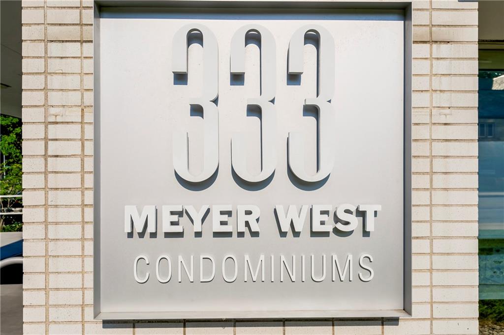 333 W Meyer Boulevard Unit: 615