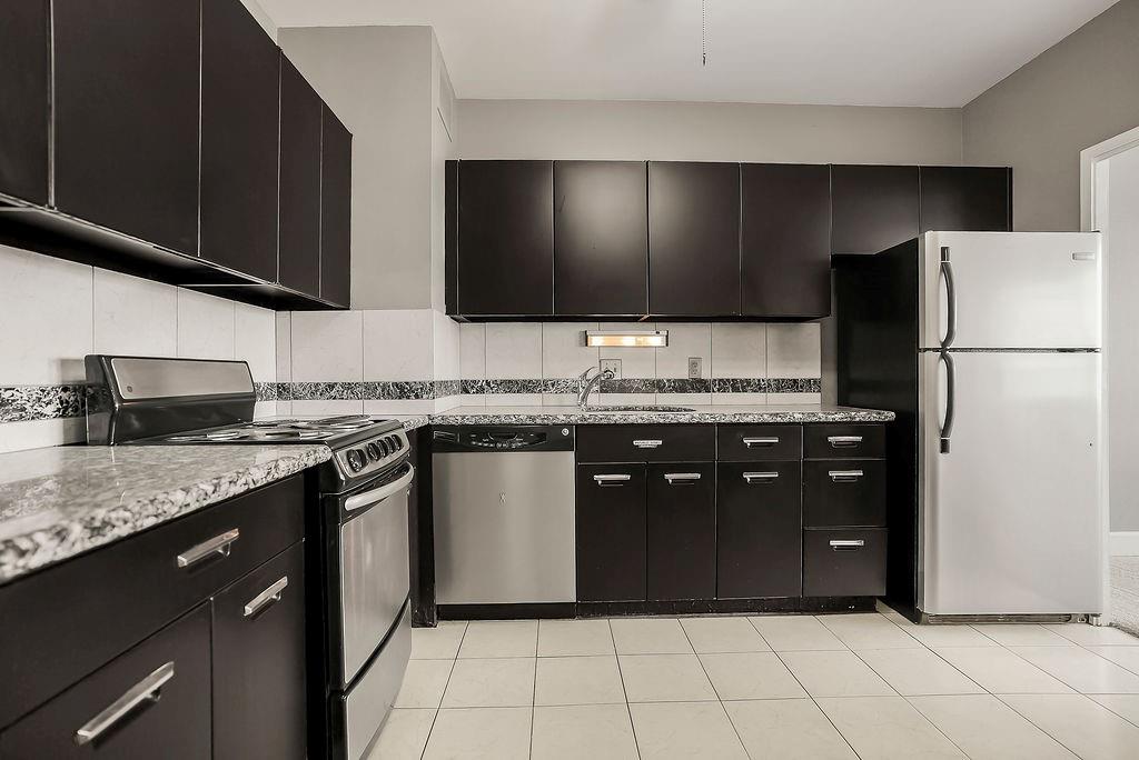 333 W Meyer Boulevard Unit: 615
