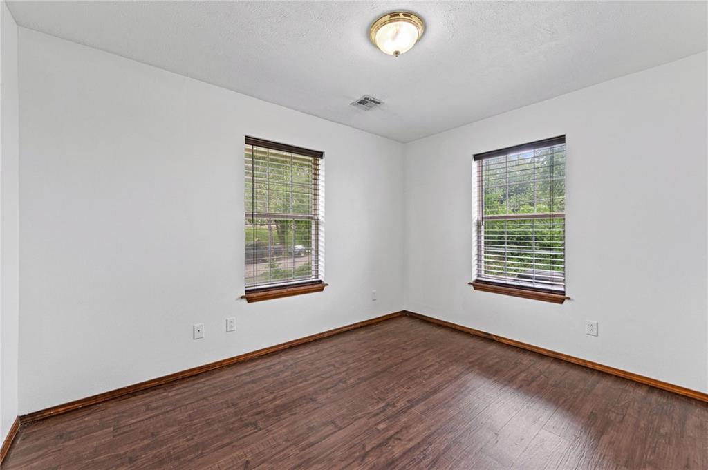 800 N 9th Street