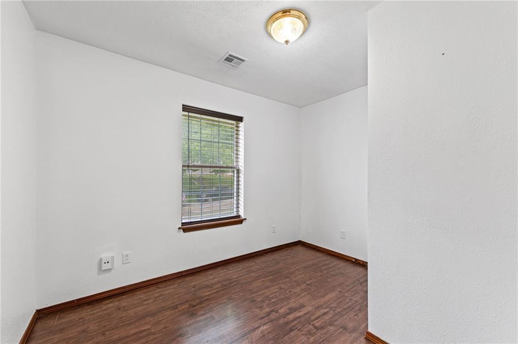 800 N 9th Street