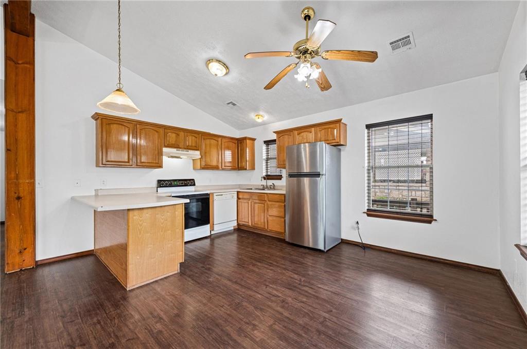 800 N 9th Street