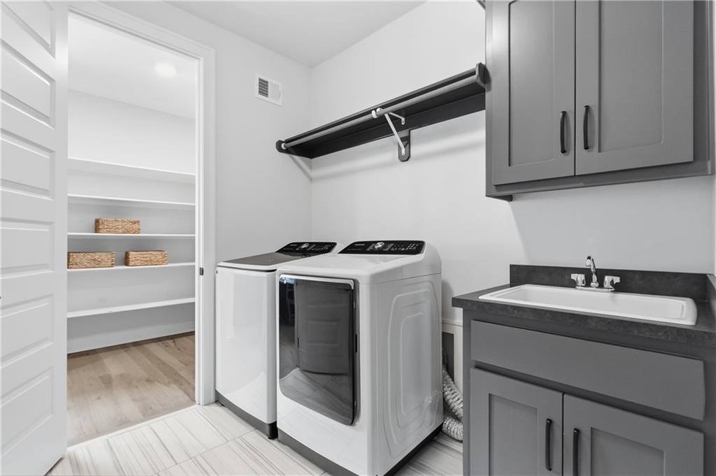 3501 W 150th Street