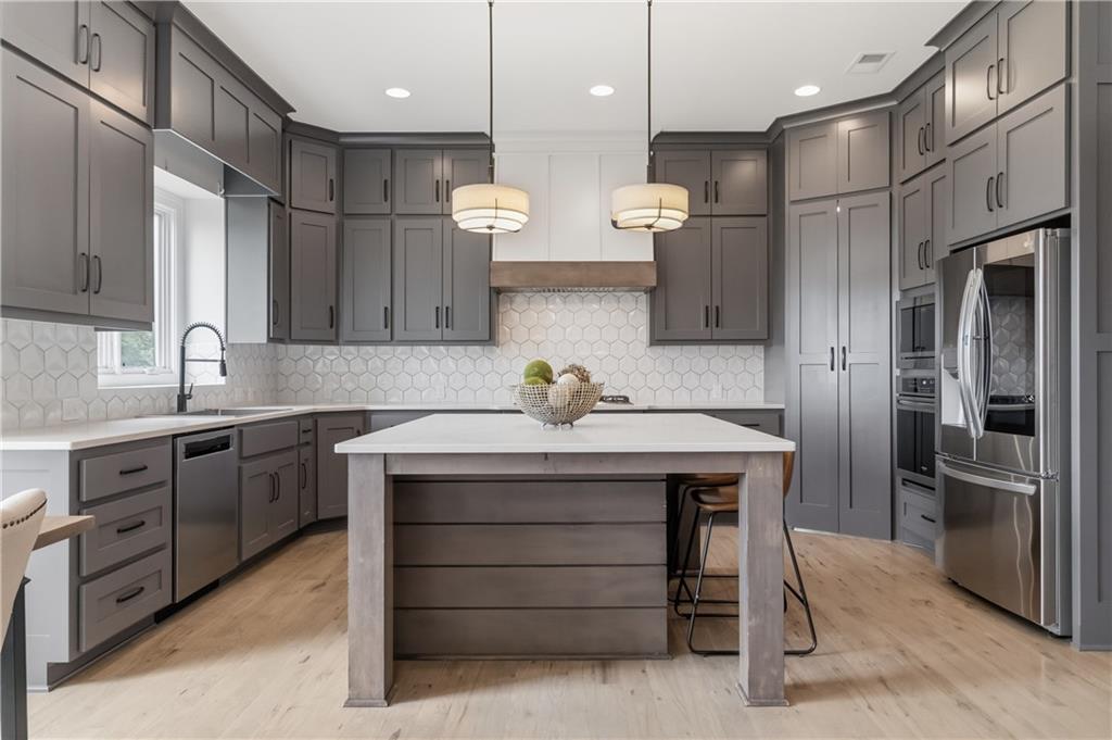 3501 W 150th Street