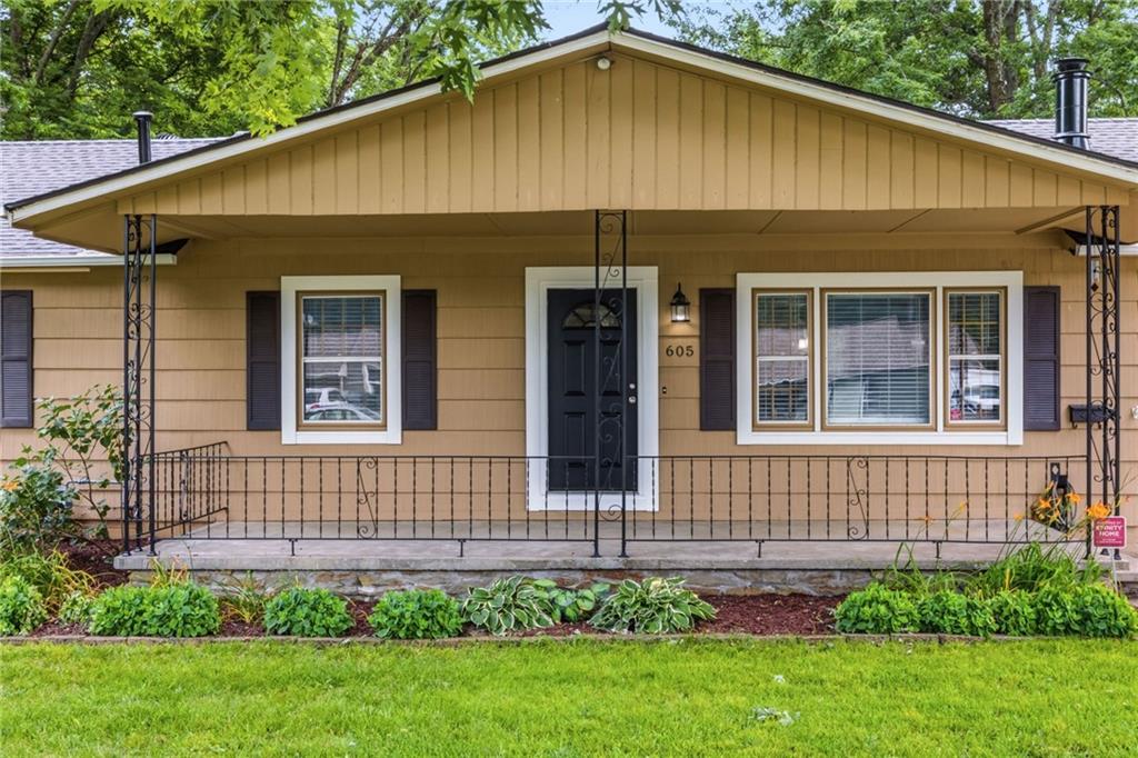 605 W Cedar Street