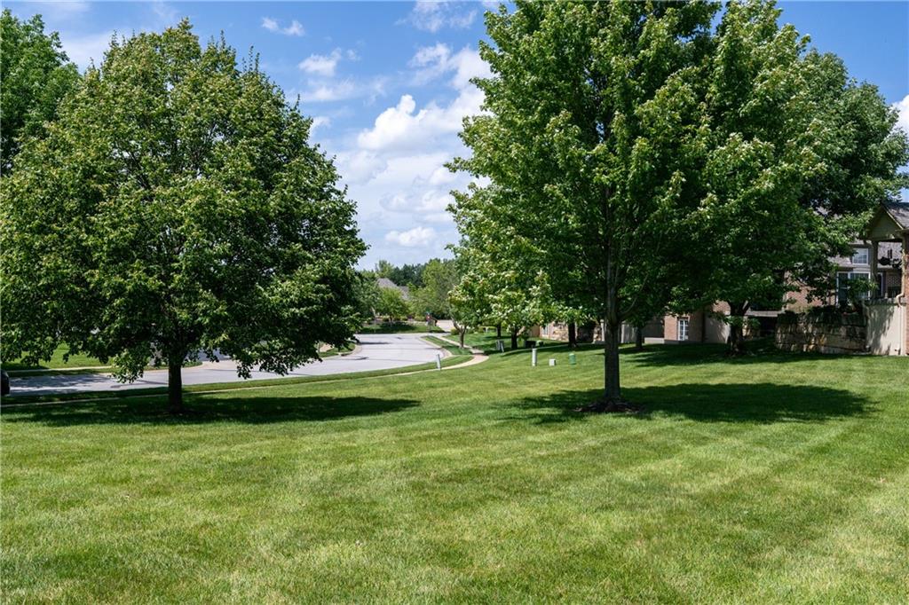 15183 S Greenwood Street Unit: 2700